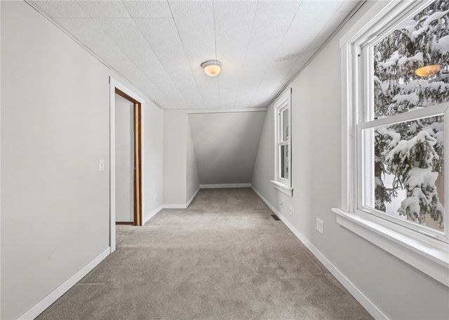 93 Kircher Park, Webster, NY 14580