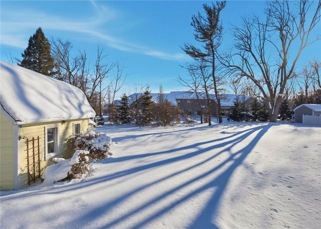 93 Kircher Park, Webster, NY 14580