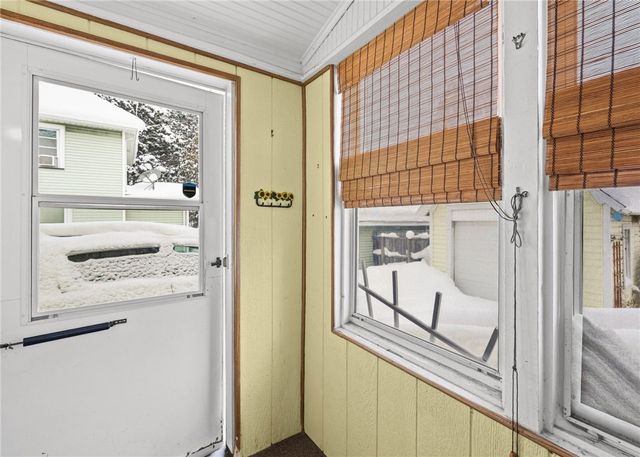 93 Kircher Park, Webster, NY 14580