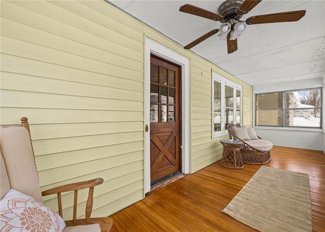 93 Kircher Park, Webster, NY 14580