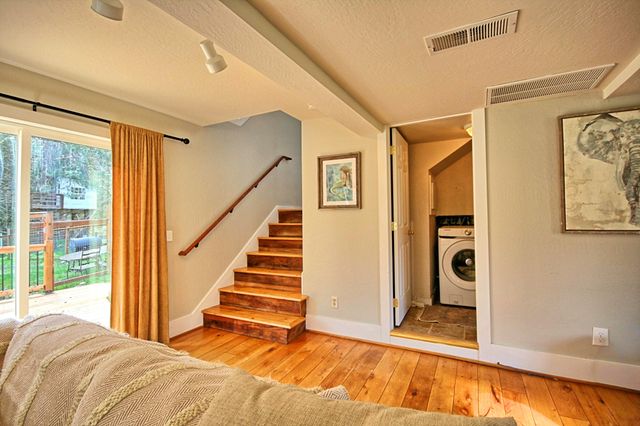 5355 Coleman Creek Road, Medford, OR 97501