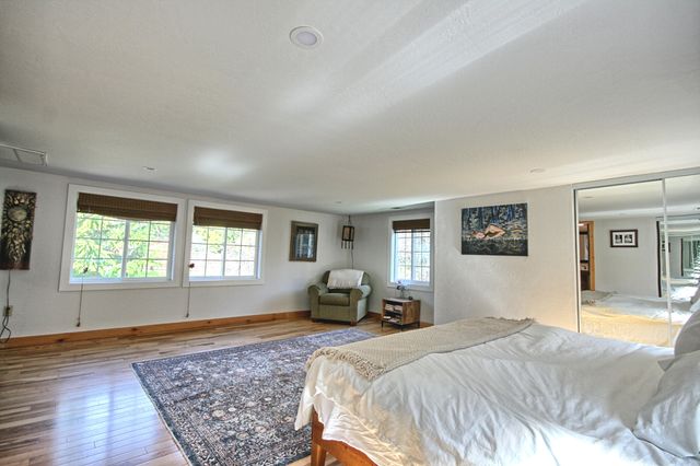 5355 Coleman Creek Road, Medford, OR 97501