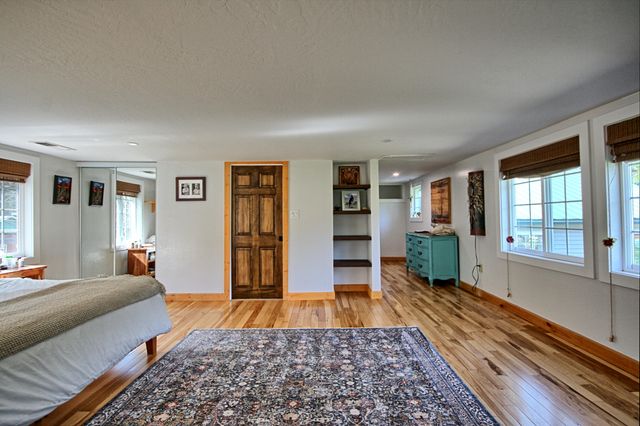 5355 Coleman Creek Road, Medford, OR 97501