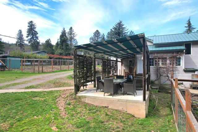 5355 Coleman Creek Road, Medford, OR 97501