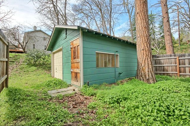 5355 Coleman Creek Road, Medford, OR 97501