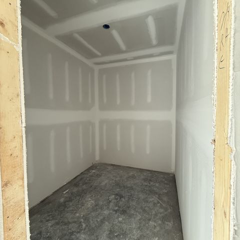 1110 Bluecreek Cir, Murfreesboro, TN 37129