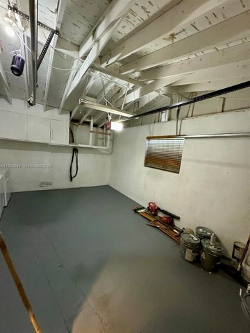 8670 NW 28th Pl ., Sunrise, FL 33322