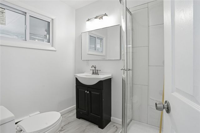 109 Cobble Hill Road, Lincoln, RI 02865