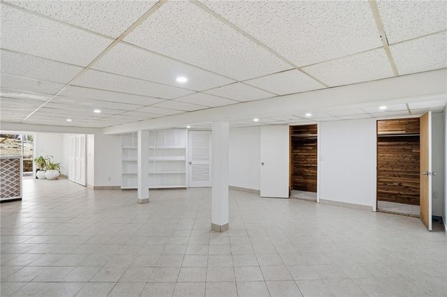 109 Cobble Hill Road, Lincoln, RI 02865