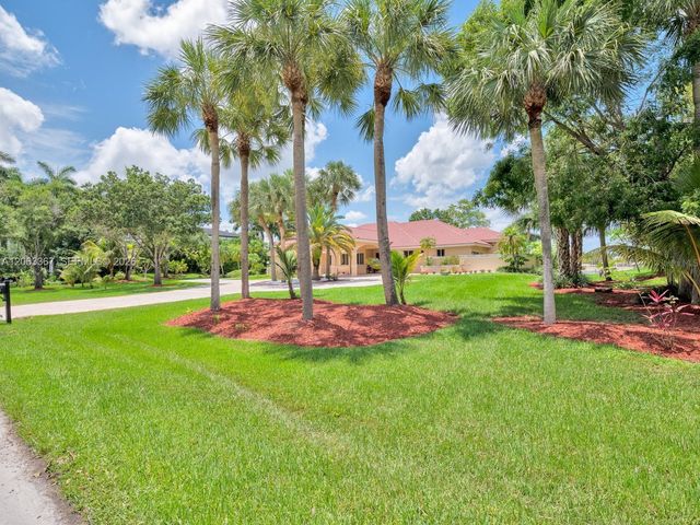 2710 WALKERS WAY, Weston, FL 33331
