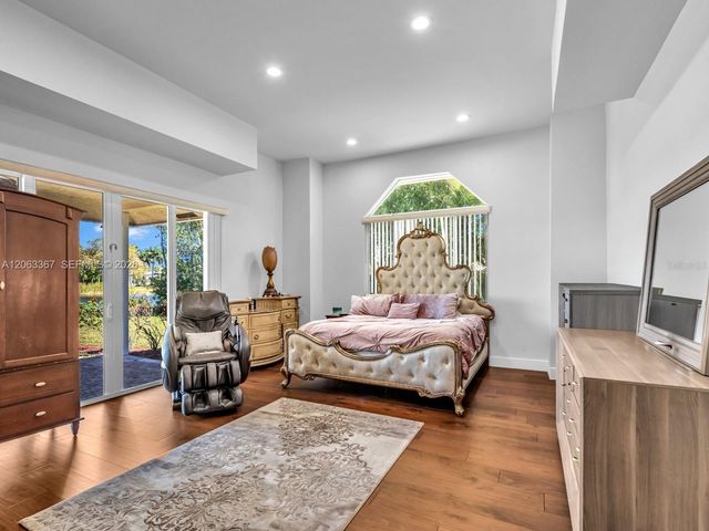 2710 WALKERS WAY, Weston, FL 33331