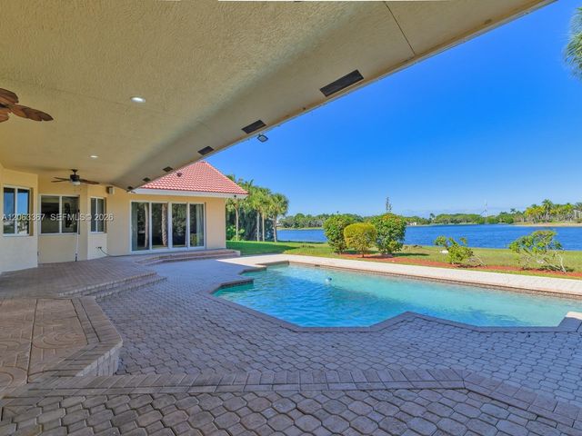 2710 WALKERS WAY, Weston, FL 33331