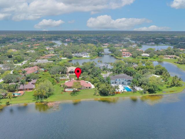 2710 WALKERS WAY, Weston, FL 33331