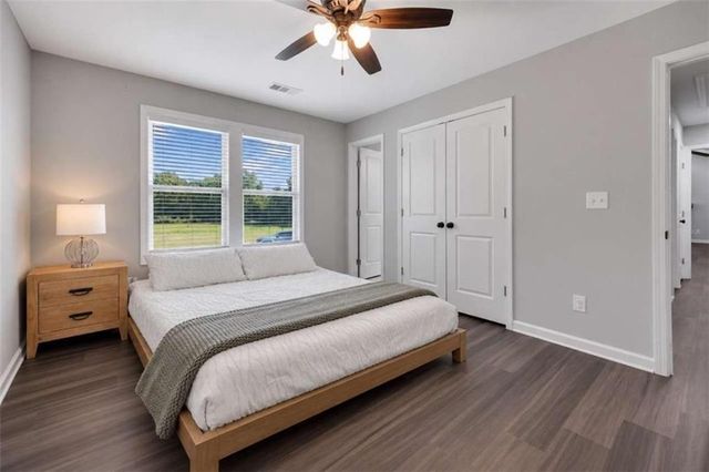 3161 Stone Mountain Street NW, Covington, GA 30014