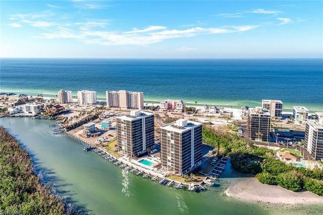 26235 Hickory BLVD # 8C, Bonita Springs, FL 34134