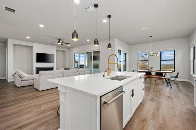 204 Roseleaf CT, Liberty Hill, TX 78642