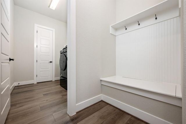 204 Roseleaf CT, Liberty Hill, TX 78642