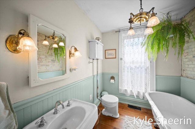 1648 S Johnson Road, Saranac, MI 48881