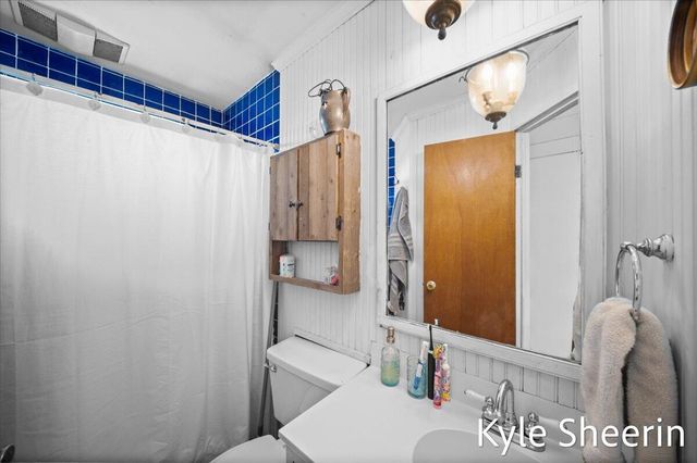 1648 S Johnson Road, Saranac, MI 48881