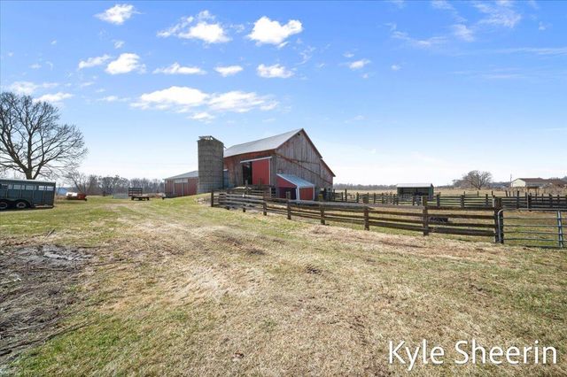 1648 S Johnson Road, Saranac, MI 48881