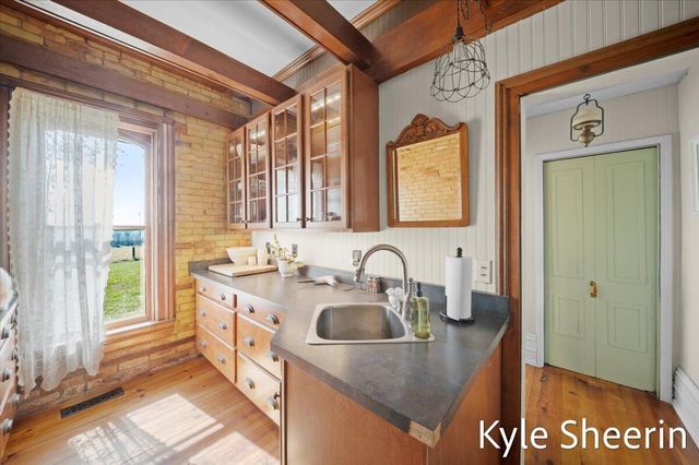 1648 S Johnson Road, Saranac, MI 48881