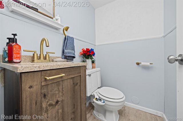 29888 City Center Drive 4, Warren, MI 48093