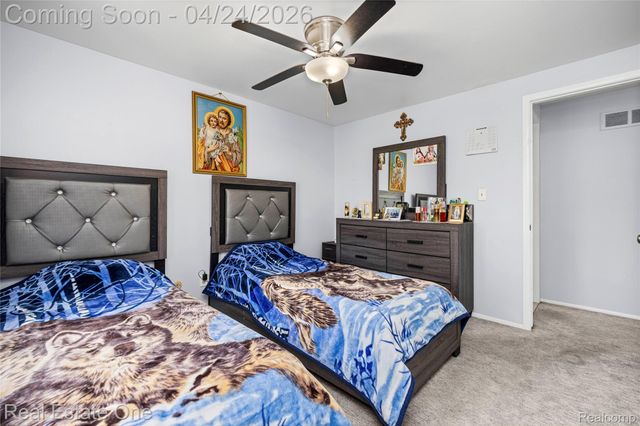 29888 City Center Drive 4, Warren, MI 48093
