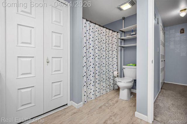 29888 City Center Drive 4, Warren, MI 48093