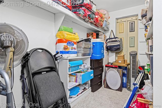 29888 City Center Drive 4, Warren, MI 48093