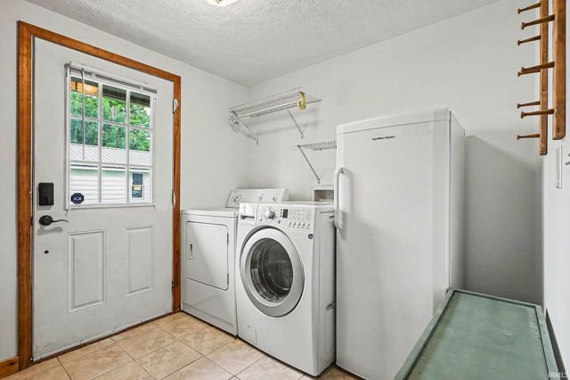 304 S Franklin Street, Mentone, IN 46539