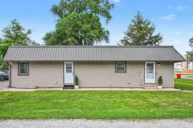 304 S Franklin Street, Mentone, IN 46539
