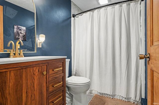 304 S Franklin Street, Mentone, IN 46539