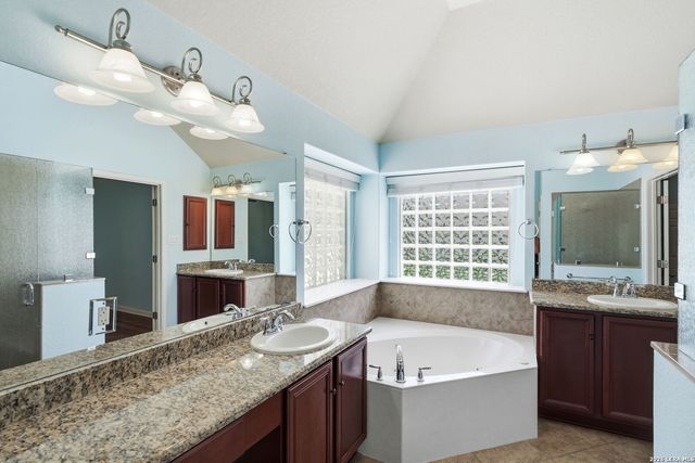 238 HAMBURG AVE, New Braunfels, TX 78132