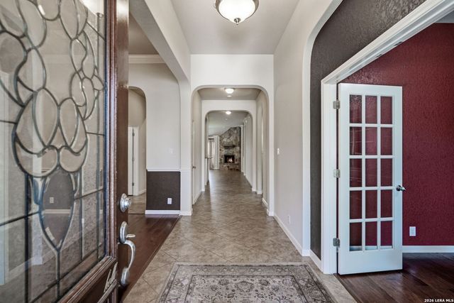 238 HAMBURG AVE, New Braunfels, TX 78132