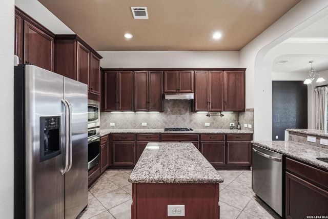 238 HAMBURG AVE, New Braunfels, TX 78132