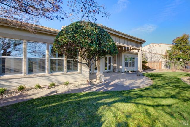 3369 Pebble Beach Ct, Fairfield, CA 94534