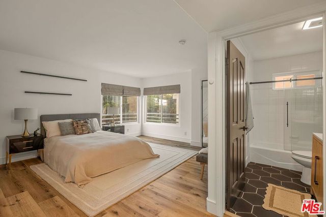1160 Granville Avenue 104, Los Angeles, CA 90049