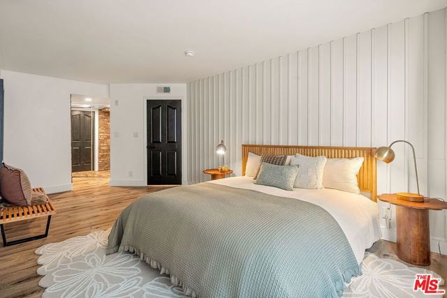 1160 Granville Avenue 104, Los Angeles, CA 90049