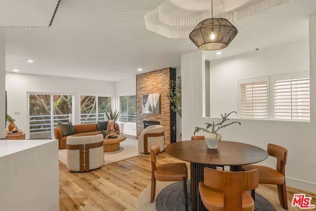 1160 Granville Avenue 104, Los Angeles, CA 90049