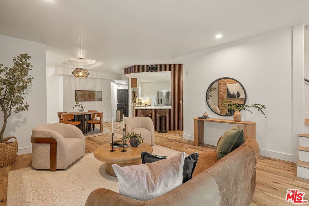 1160 Granville Avenue 104, Los Angeles, CA 90049