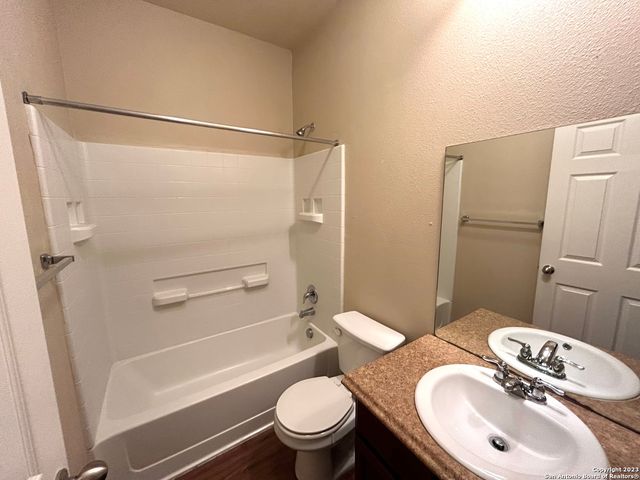 565 Advantage, New Braunfels, TX 78130