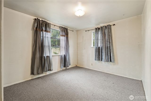 15726 Palatine Avenue N, Shoreline, WA 98133