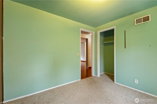 15726 Palatine Avenue N, Shoreline, WA 98133