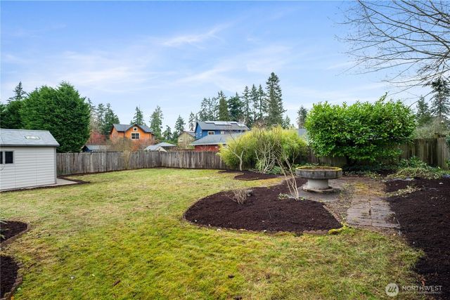 15726 Palatine Avenue N, Shoreline, WA 98133