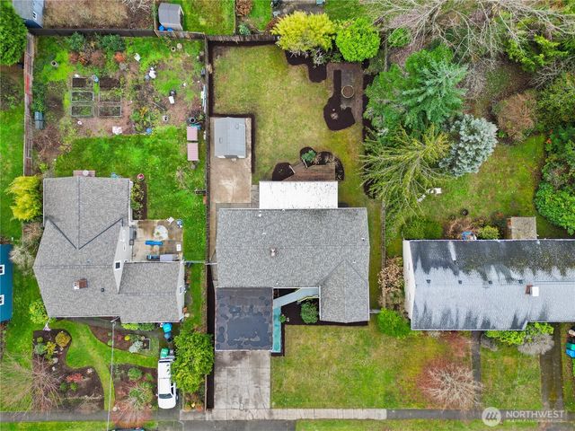 15726 Palatine Avenue N, Shoreline, WA 98133