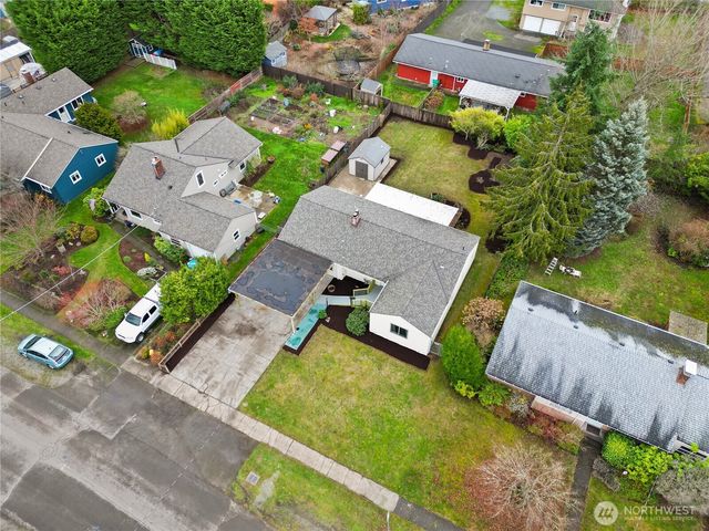 15726 Palatine Avenue N, Shoreline, WA 98133