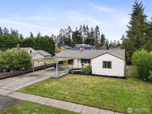 15726 Palatine Avenue N, Shoreline, WA 98133