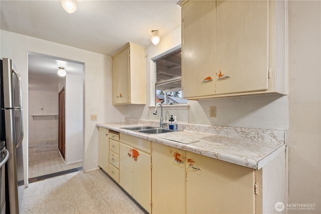 15726 Palatine Avenue N, Shoreline, WA 98133