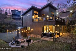 1619 Mitchell Farm Rd, Sevierville, TN 37876