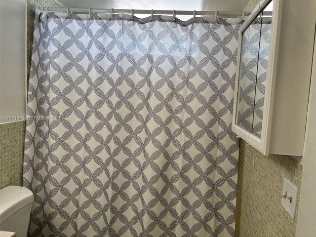 2903 Point East Dr K207, Aventura, FL 33160